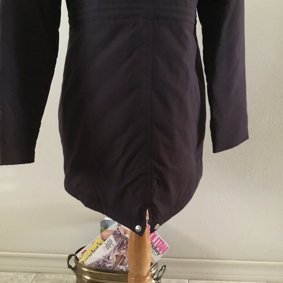 THE NORTH FACE MAUVE&ZIPPERAND SNAP FRONT COAT/QUILTED INSIDE/ATTACHED HOOD/SZ M - Picture 6 of 15